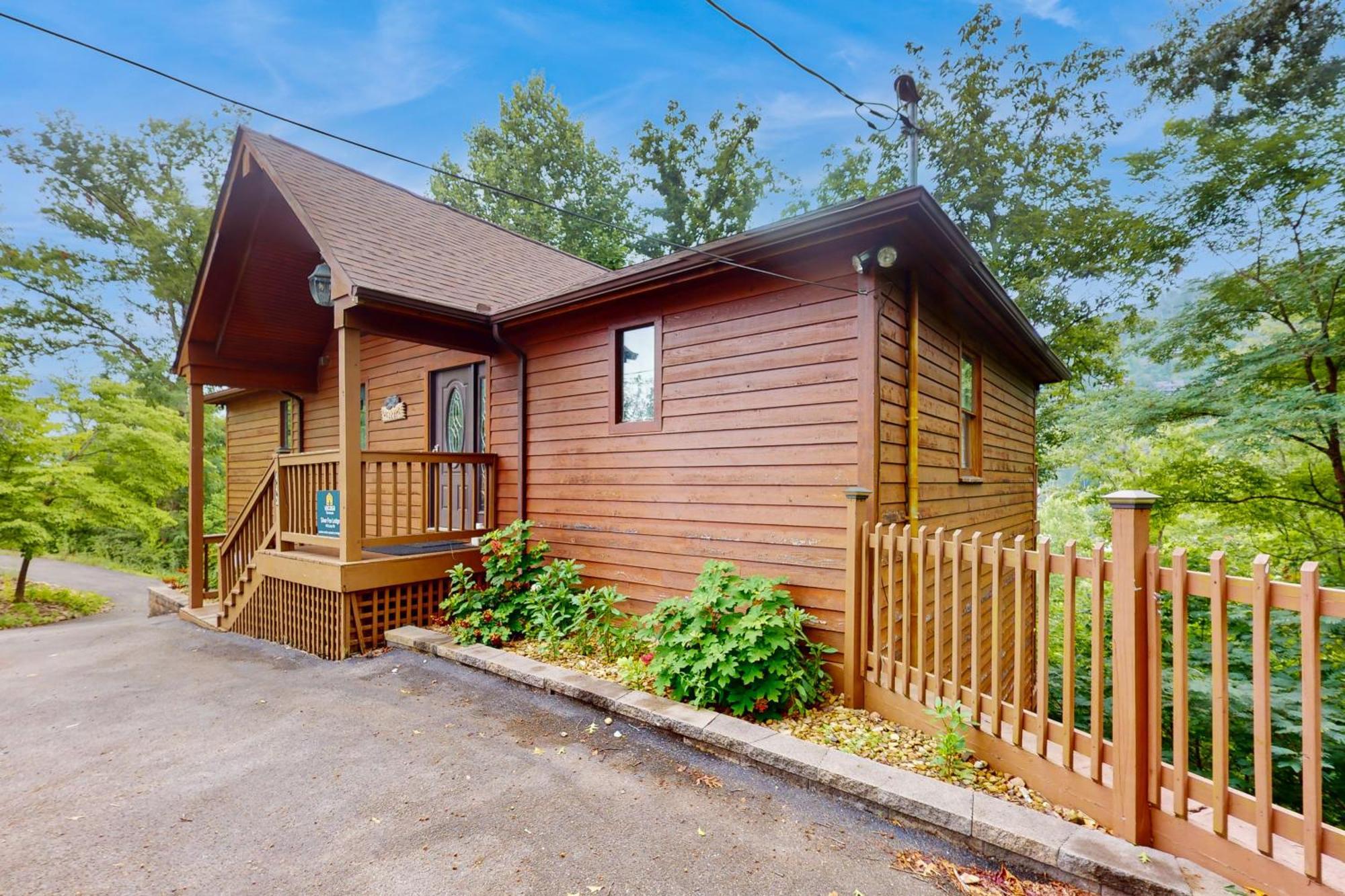 Campfire Lodge Gatlinburg Exterior photo